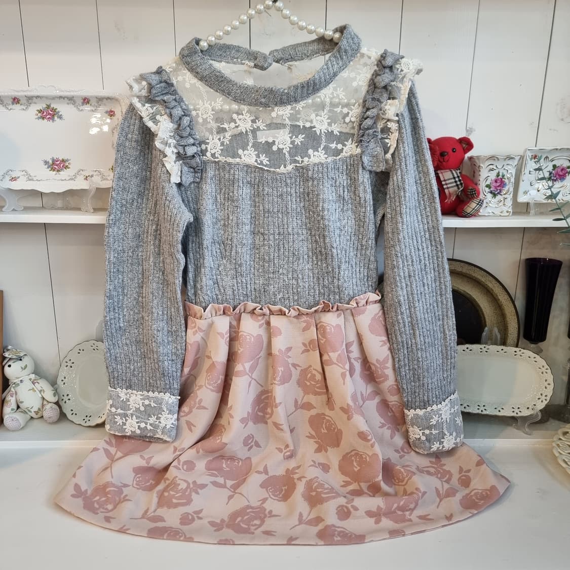 Liz Lisa 그레이 니트  로즈 플레어 레이스 원피스 상품이미지1