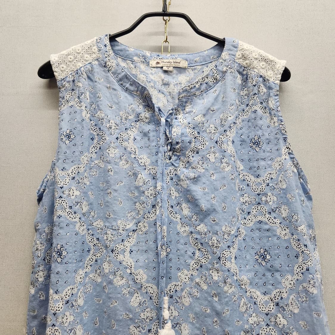 써스데이아일랜드 페이즐리 패턴 민소매 블라우스 S(M) 상품이미지2