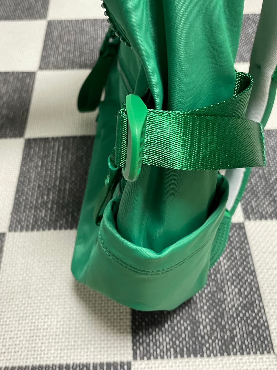 룰루레몬 뉴 크루 백팩 22L 업데이트 그린컬러 상품이미지8