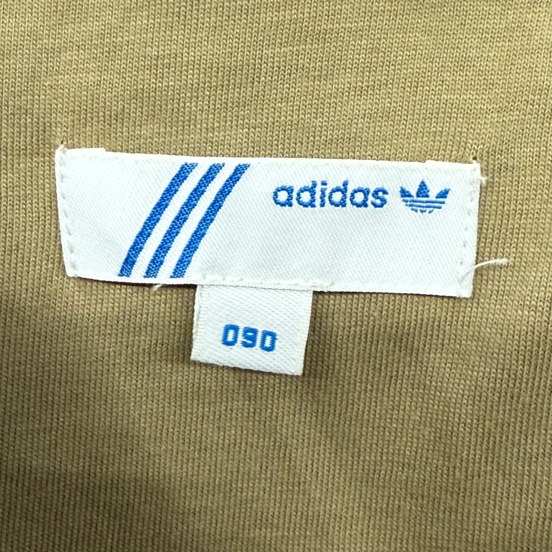 아디다스 연 카키 후드 바람막이 90 상품이미지5