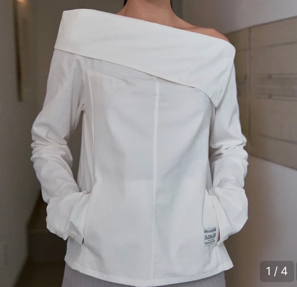 시눈 오프숄더 버튼 블라우스 아이보리 상품이미지1