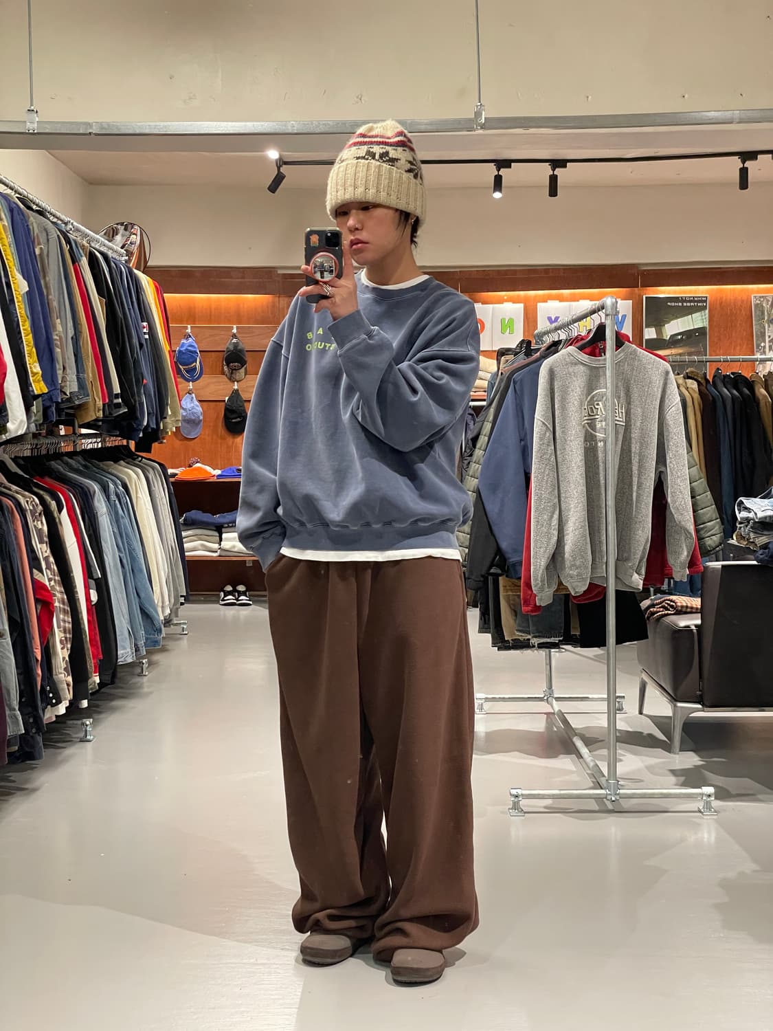 아이앱 스튜디오 맨투맨 상품이미지4