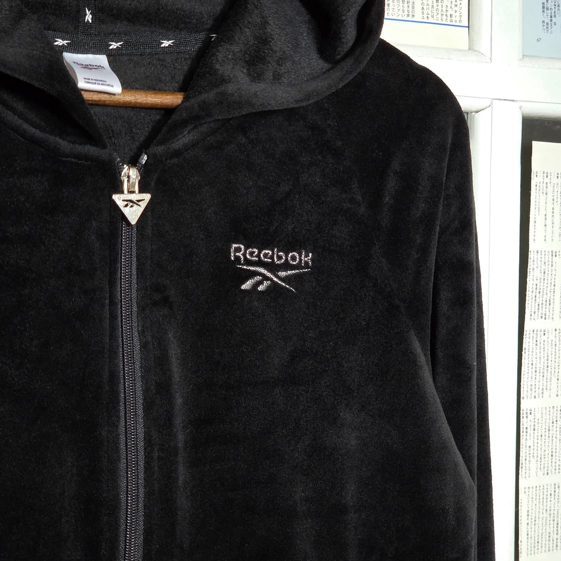 리복 실버 로고 블랙 벨벳 후드집업 상품이미지3