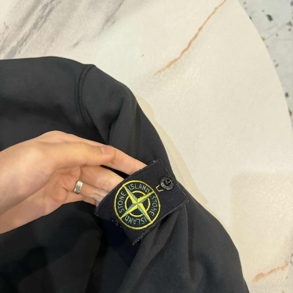 스톤아일랜드 맨투맨 S 사이즈 상품이미지2