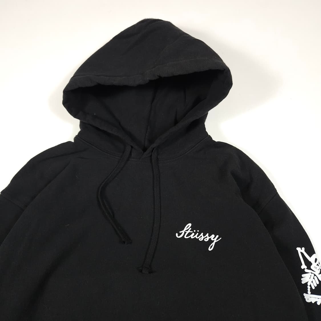 스투시 파라다이스 로스트 후드티 블랙 상품이미지2
