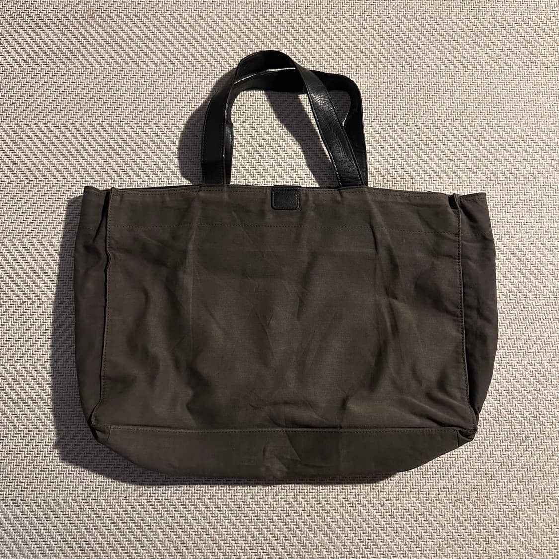 드리스 반 노튼 레더 토트백 상품이미지6