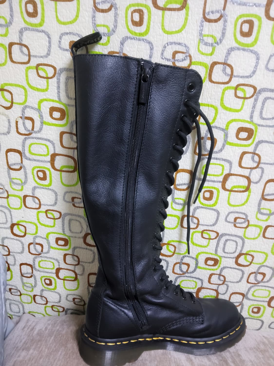 닥터마틴 1B60 모델 230사이즈 20홀 상품이미지4