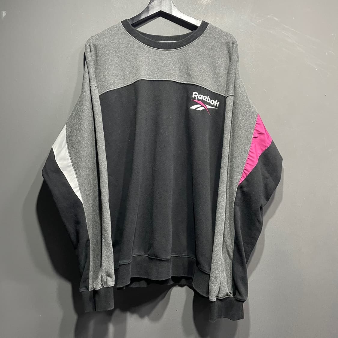 리복 올드스쿨 맨투맨 상품이미지3