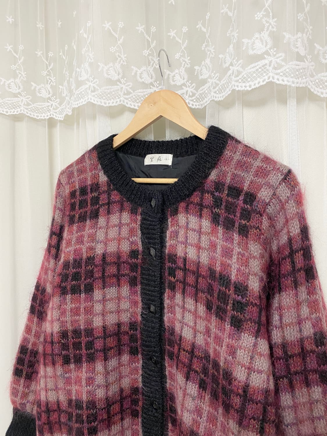 Soft Burgundy Check Wool Cardigan 상품이미지2