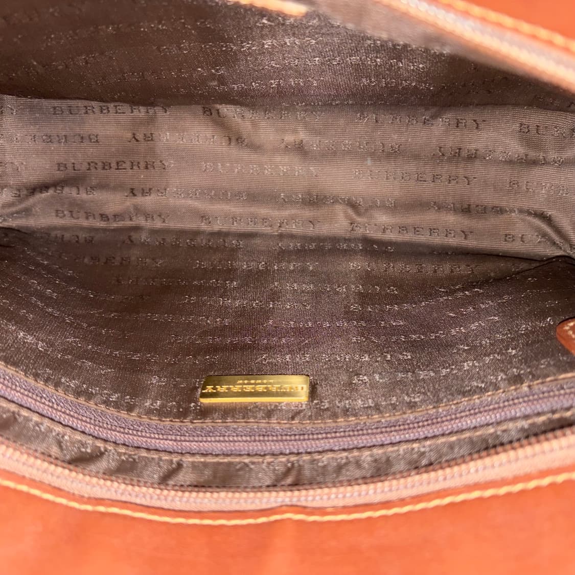 버버리 클래식 클러치백 상품이미지10