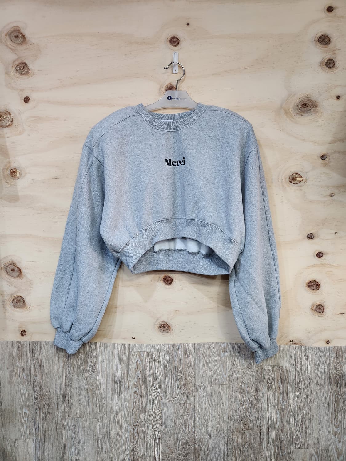 636) 여성 기모 크롭 맨투맨 상품이미지1