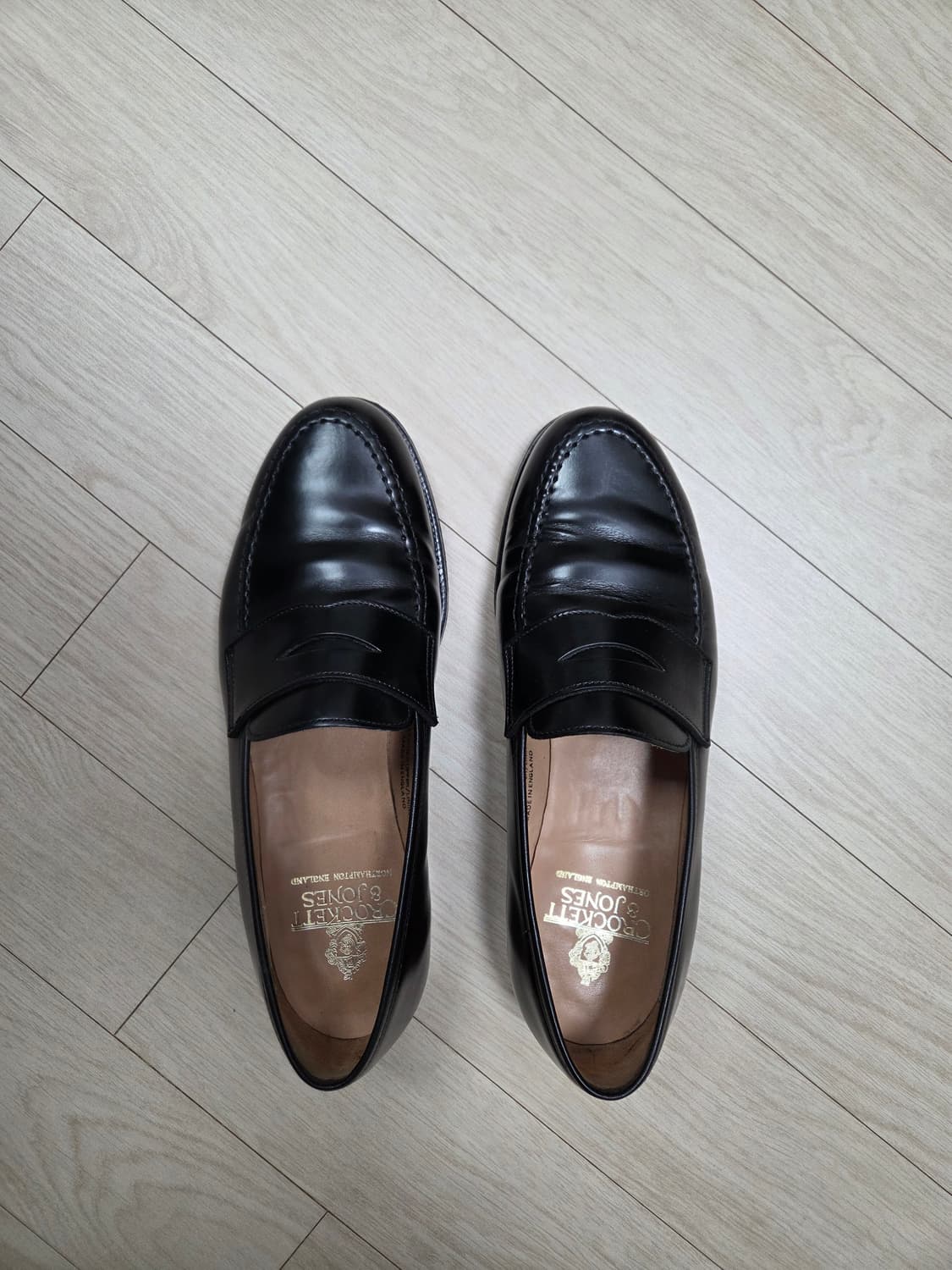 크로켓앤존스 보스턴 블랙 7.5e 사이즈 상품이미지1