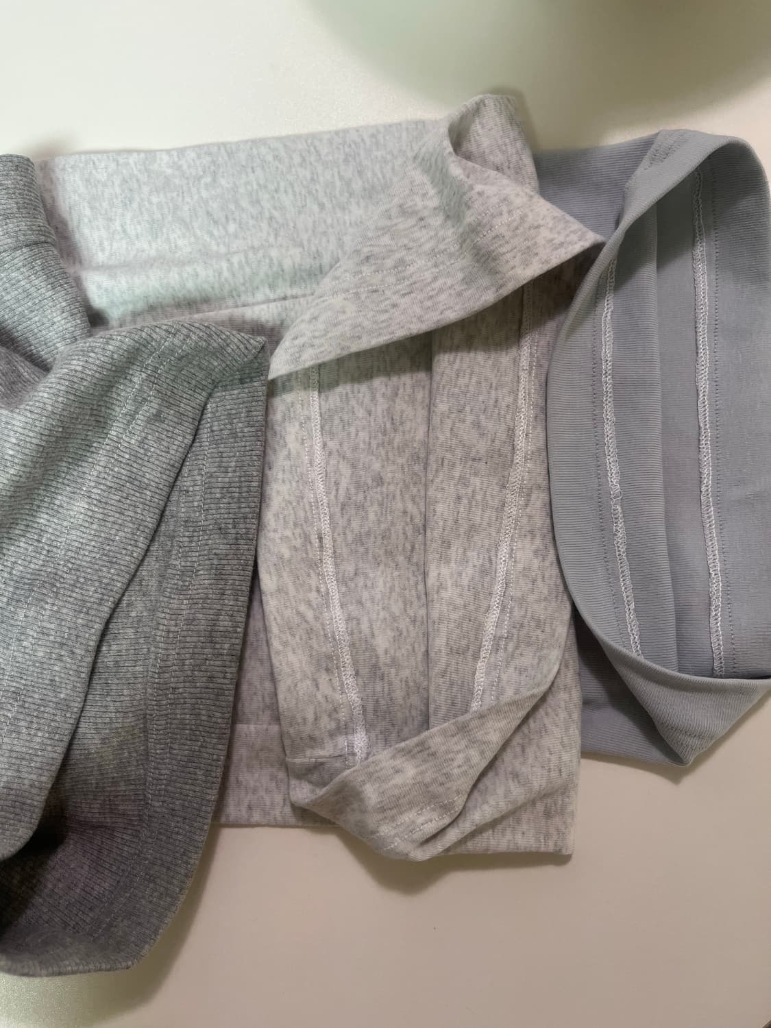 멜란지그레이 카인다미 골반볼륨업 세미 부츠컷 트레이닝팬츠_봄ve 상품이미지3