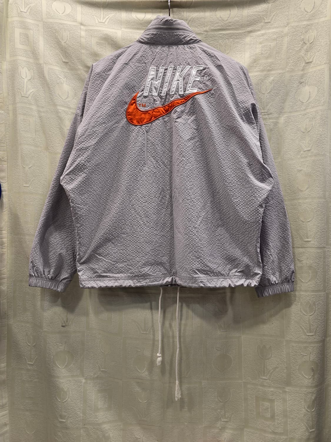 거의새거) 나이키 트렌드 스우시 우븐 자켓 그레이 100 상품이미지7