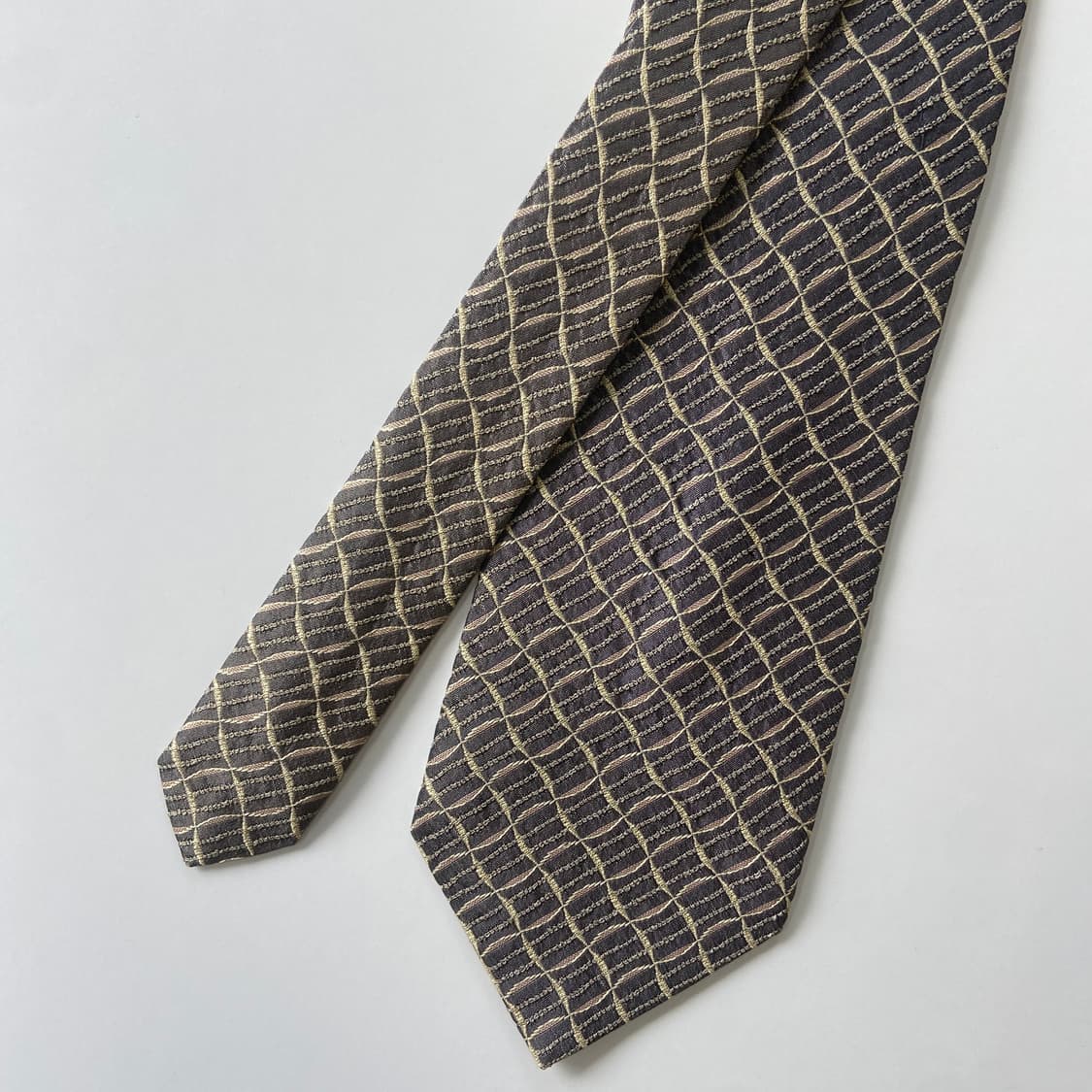 이세이미야케 정품 명품넥타이 (isseymiyake) 상품이미지2