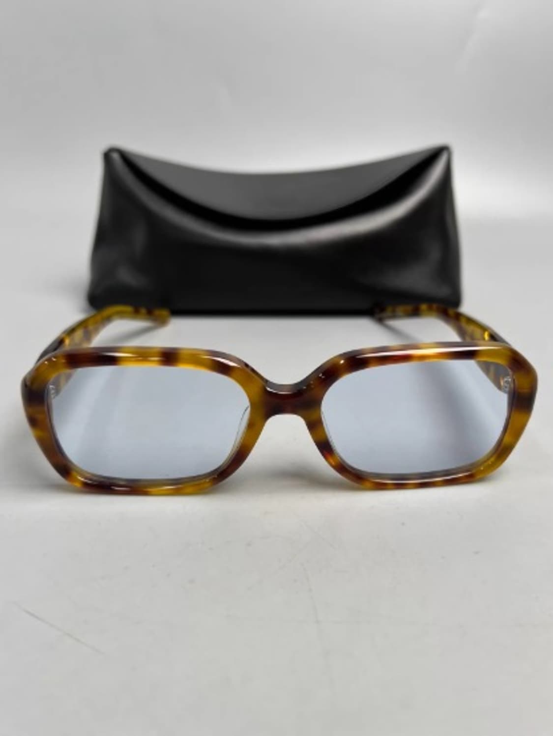 [정품] 젠틀몬스터x메종마르지엘라 선글라스 (토르투아즈) 상품이미지1