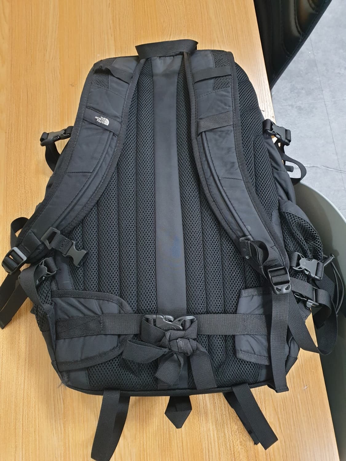 노스페이스 정품 30리터 등산배낭 팝니다 상품이미지2