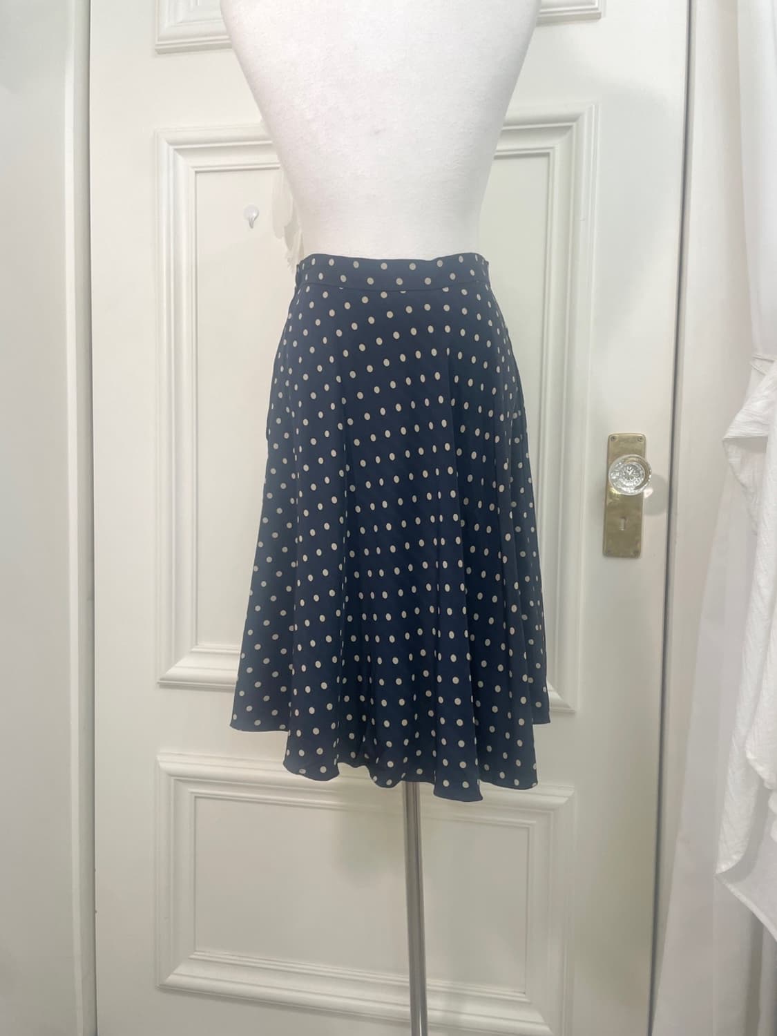 RALPH LAUREN silk navy dot midi skirt 상품이미지4