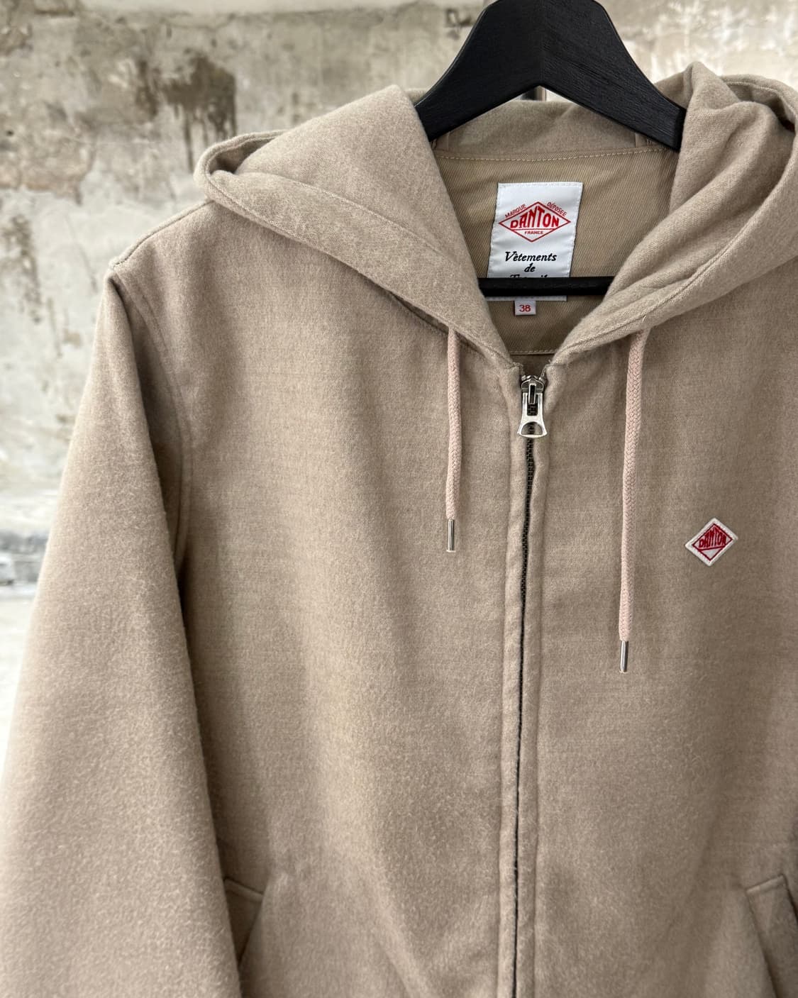 단톤 베이지 로고 투 웨이 집업 후디 자켓 상품이미지2