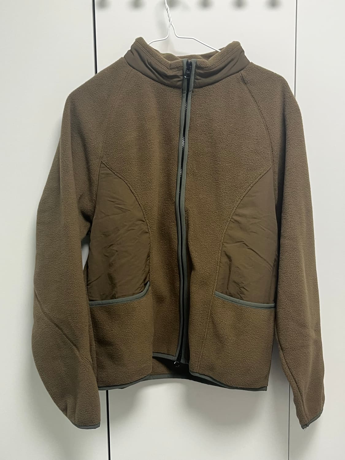 우알롱 집업 상품이미지1