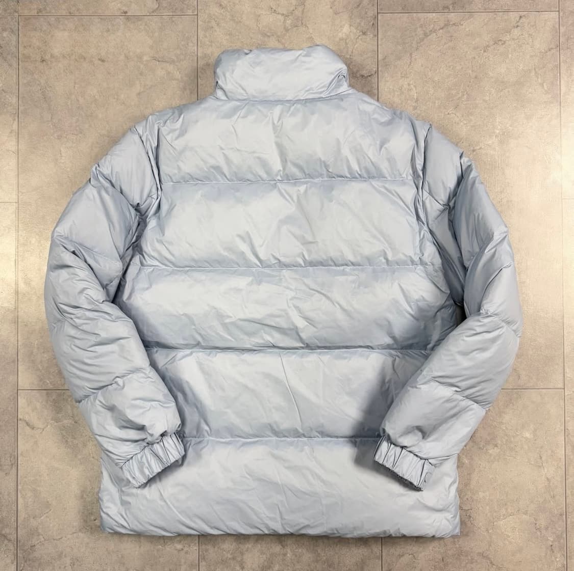 몽클레르 사탈라 쇼트 다운 자켓 블루 상품이미지3