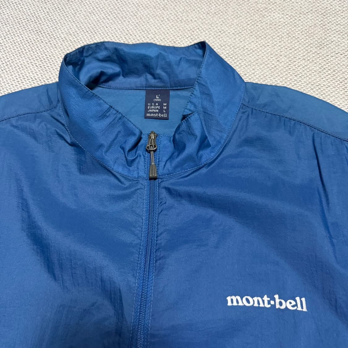 몽벨 초경량 바람막이 상품이미지2