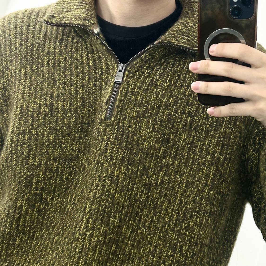 휴고보스 24FW 멜란지 반집업 니트 상품이미지4