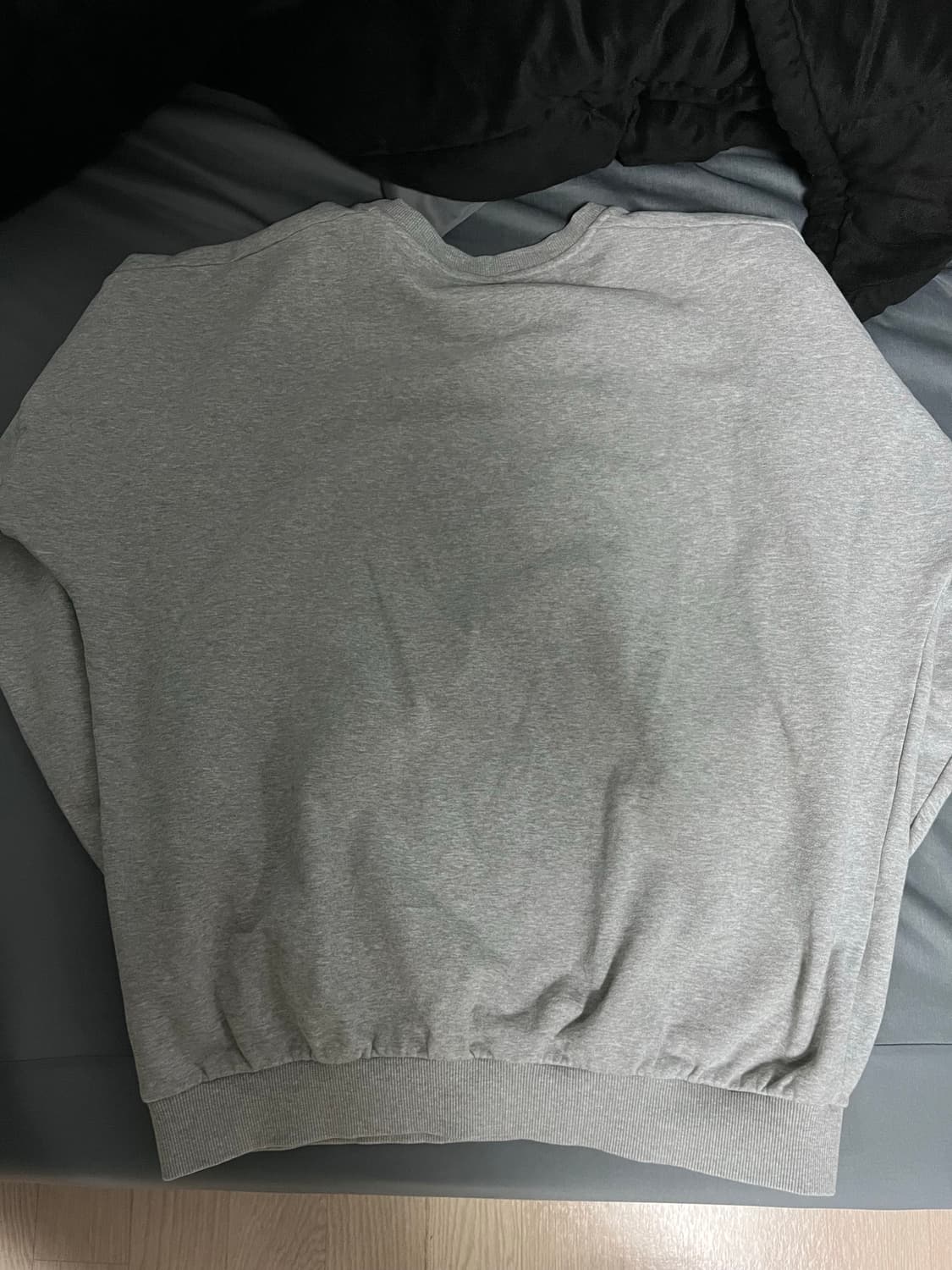 XL 고샤루브친스키x아디다스 스웻셔츠 그레이 상품이미지4