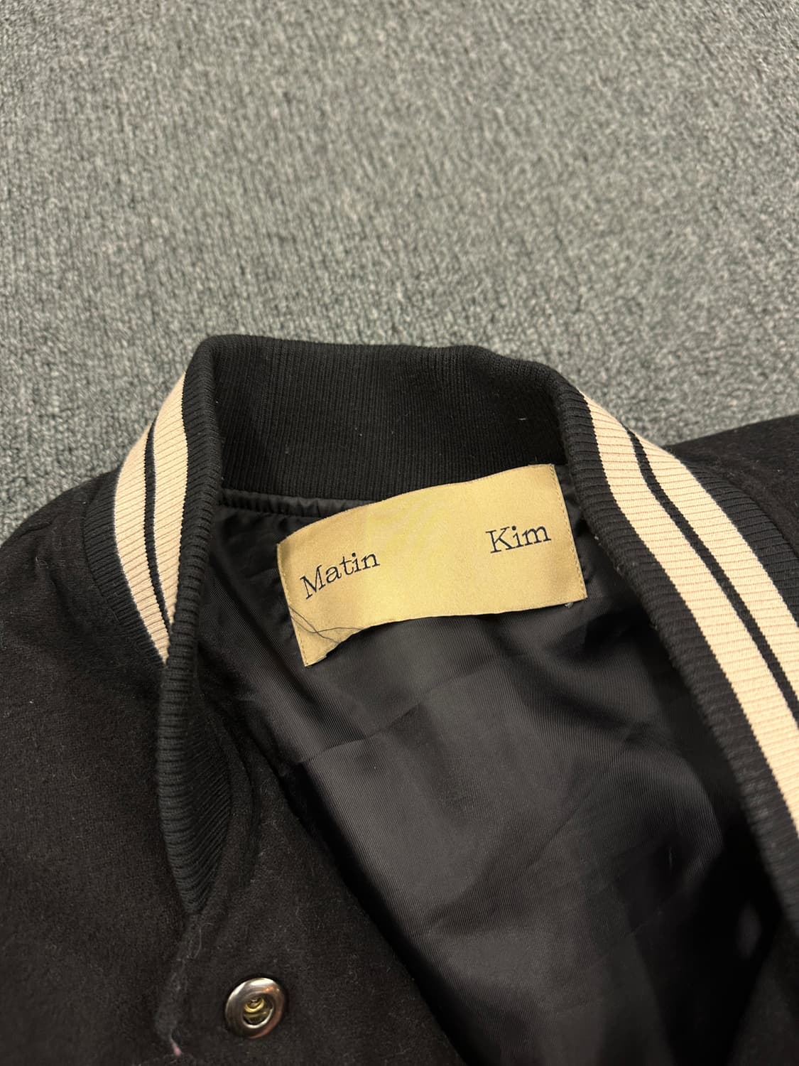 L) 마뗑킴 레더 바시티 다운 자켓 상품이미지6