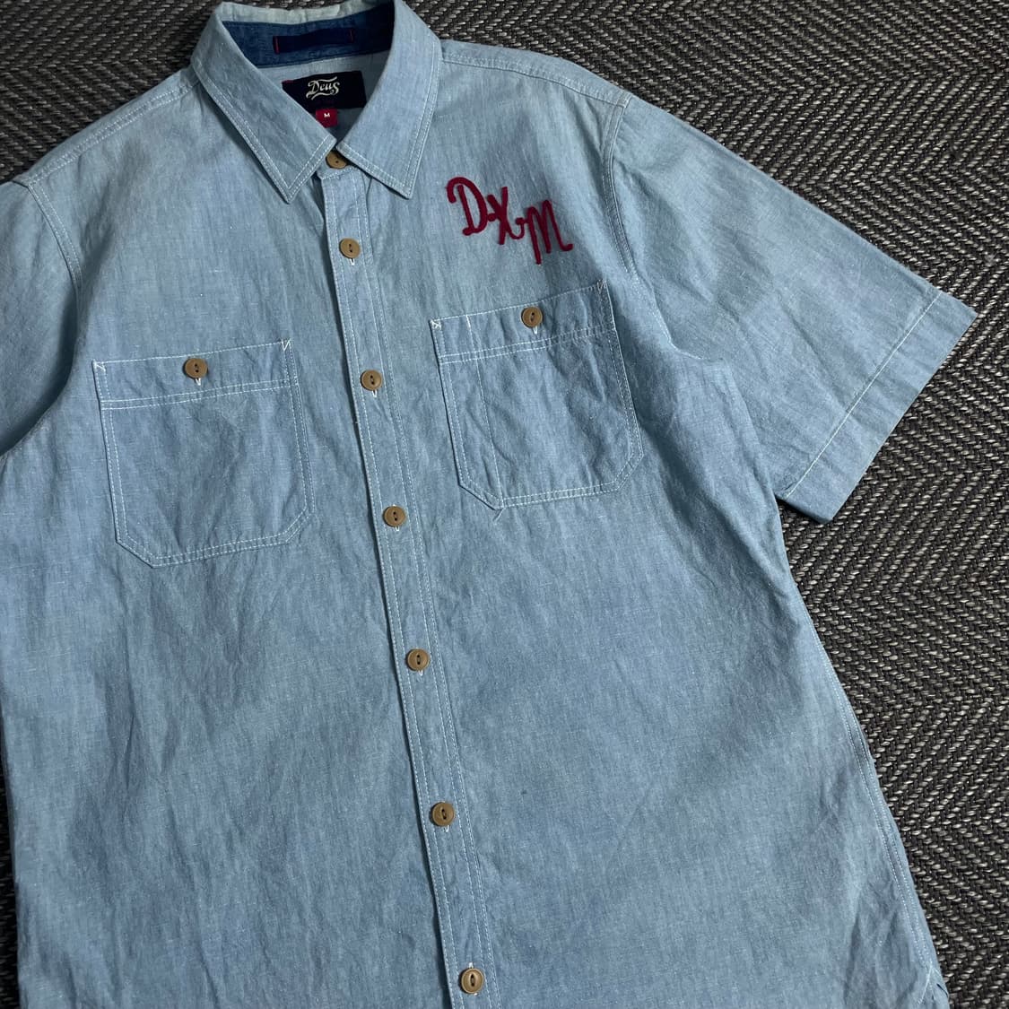 데우스 엑스 마키나 빅로고 샴브레이 데님 셔츠 y 3706 상품이미지4