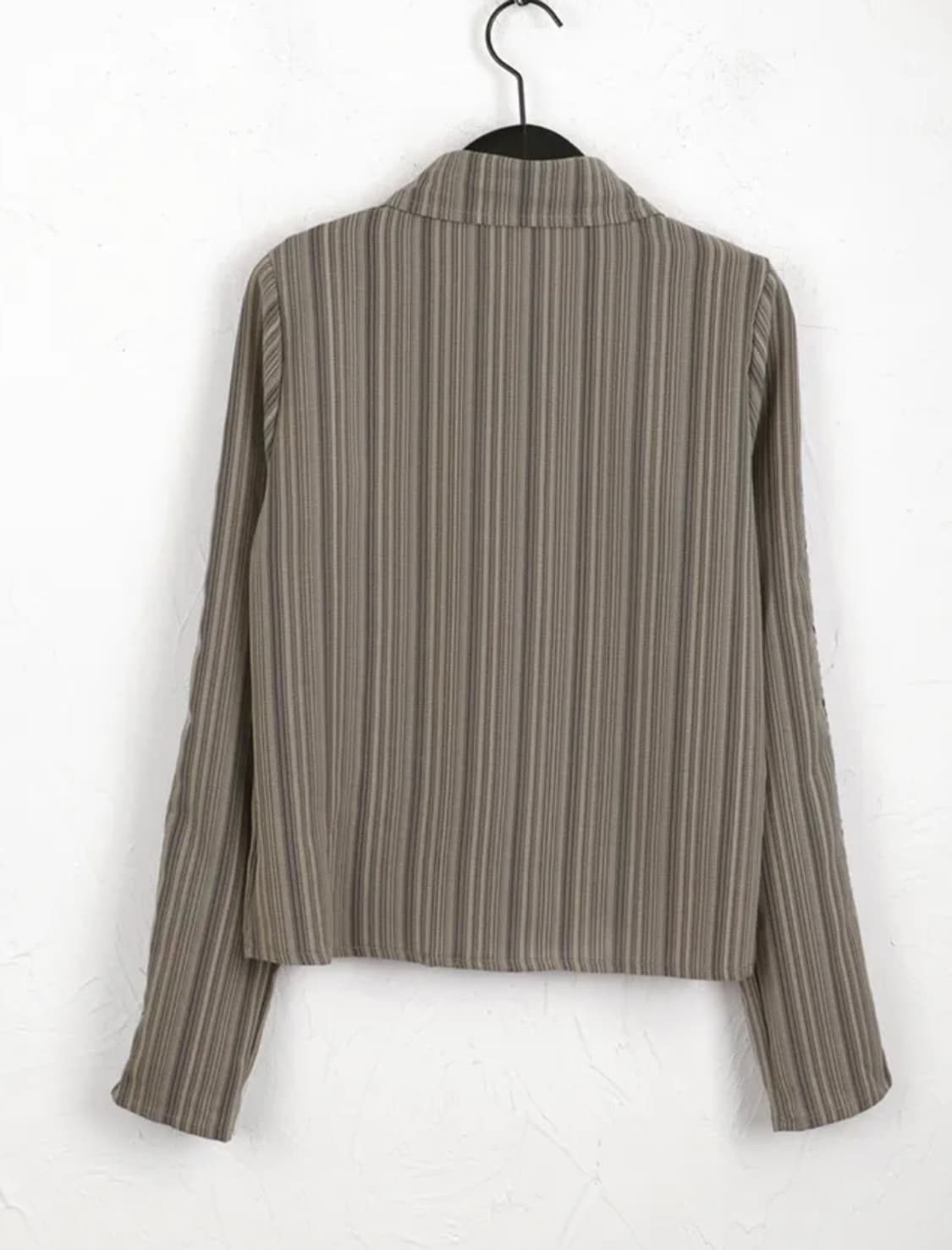 원더원더 도우 빈티지 스트라이프 레이스 슬림 셔츠 상품이미지4