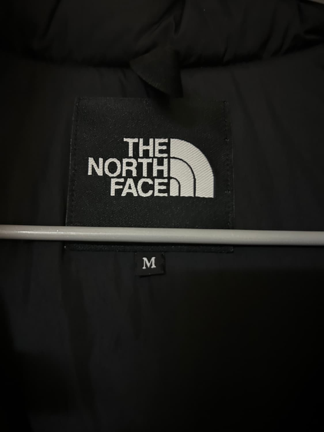 노스페이스 어센트 패딩 블랙 m사이즈 상품이미지2