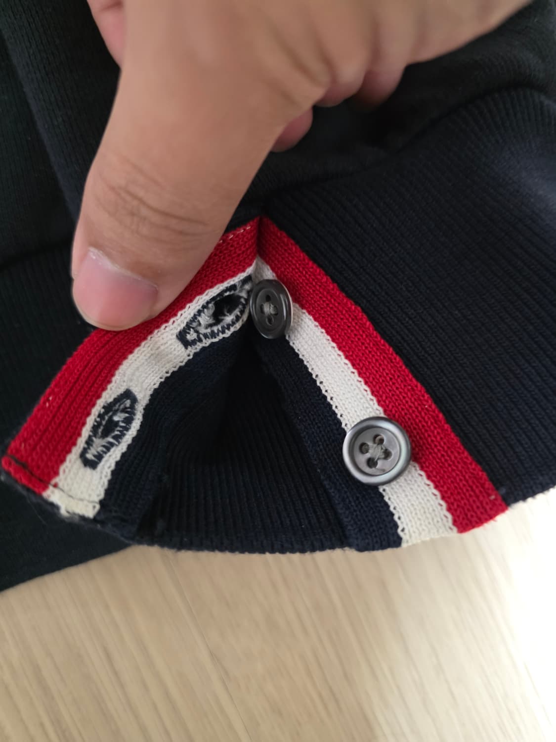 [4]톰브라운 백삼선 후드집업 상품이미지5