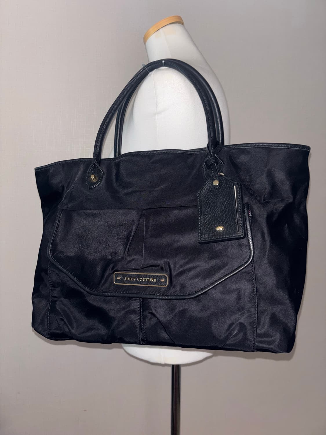 Juicy couture black shoulder bag 상품이미지1