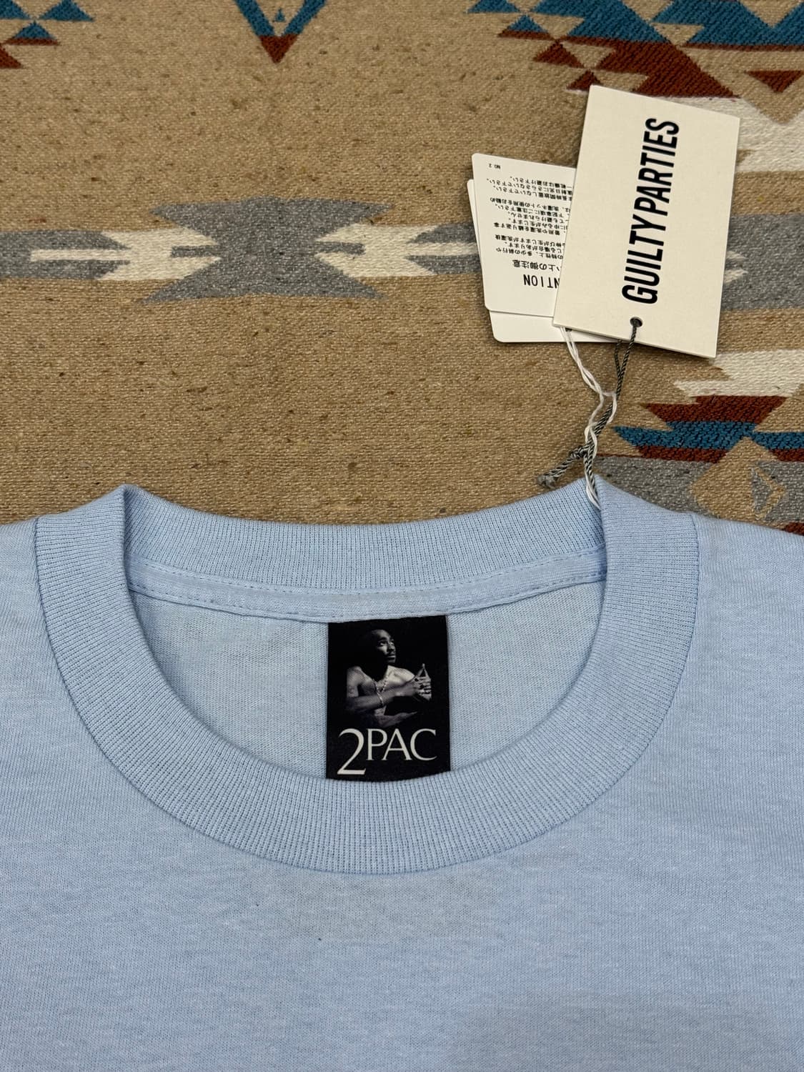 [L] 와코마리아 x 투팍 반팔 티셔츠 라이트 블루  상품이미지2