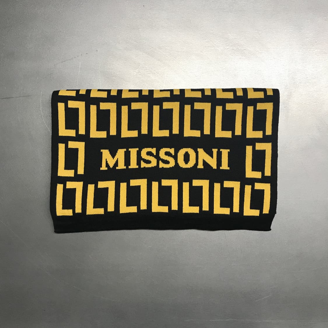 미쏘니 로고 머플러 상품이미지2