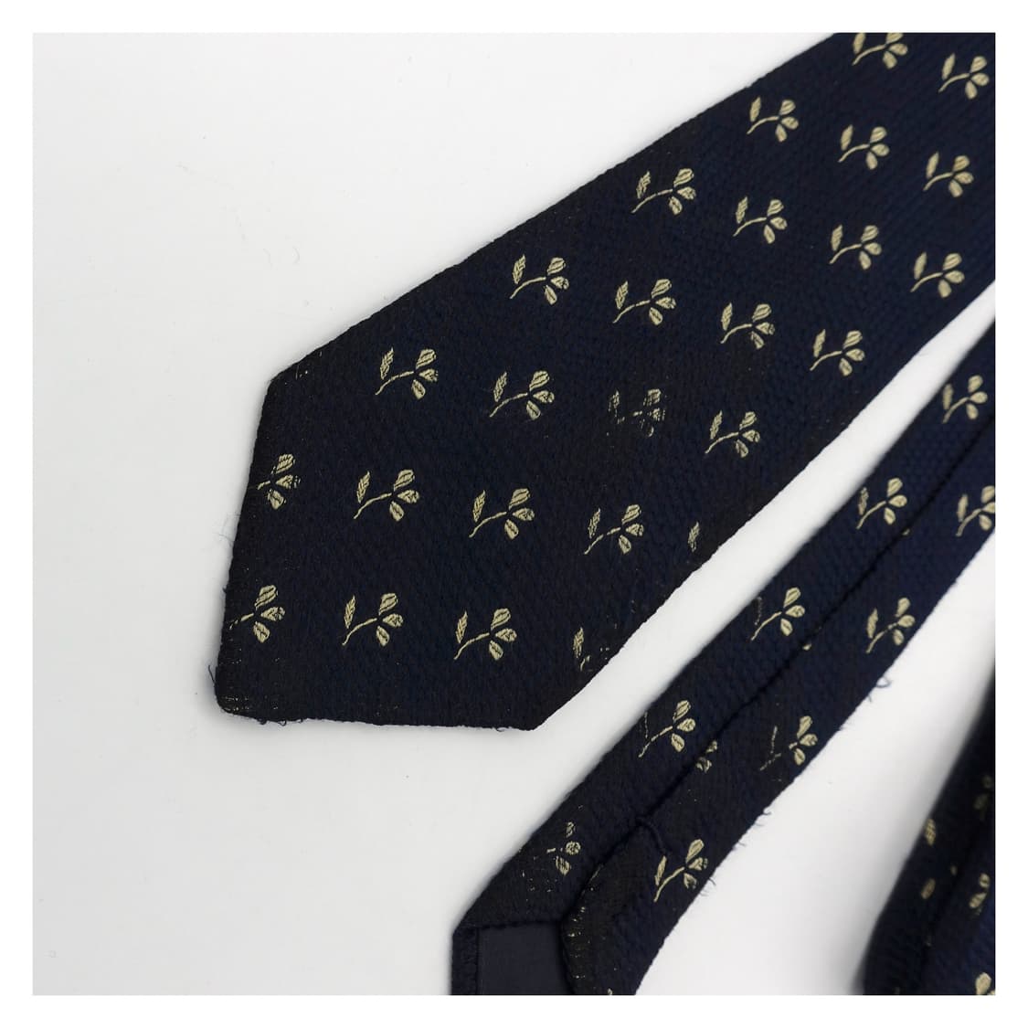 COMMEdesGARCONS 꼼데가르송 옴므 실크 자카드 프레피 넥타이 상품이미지5