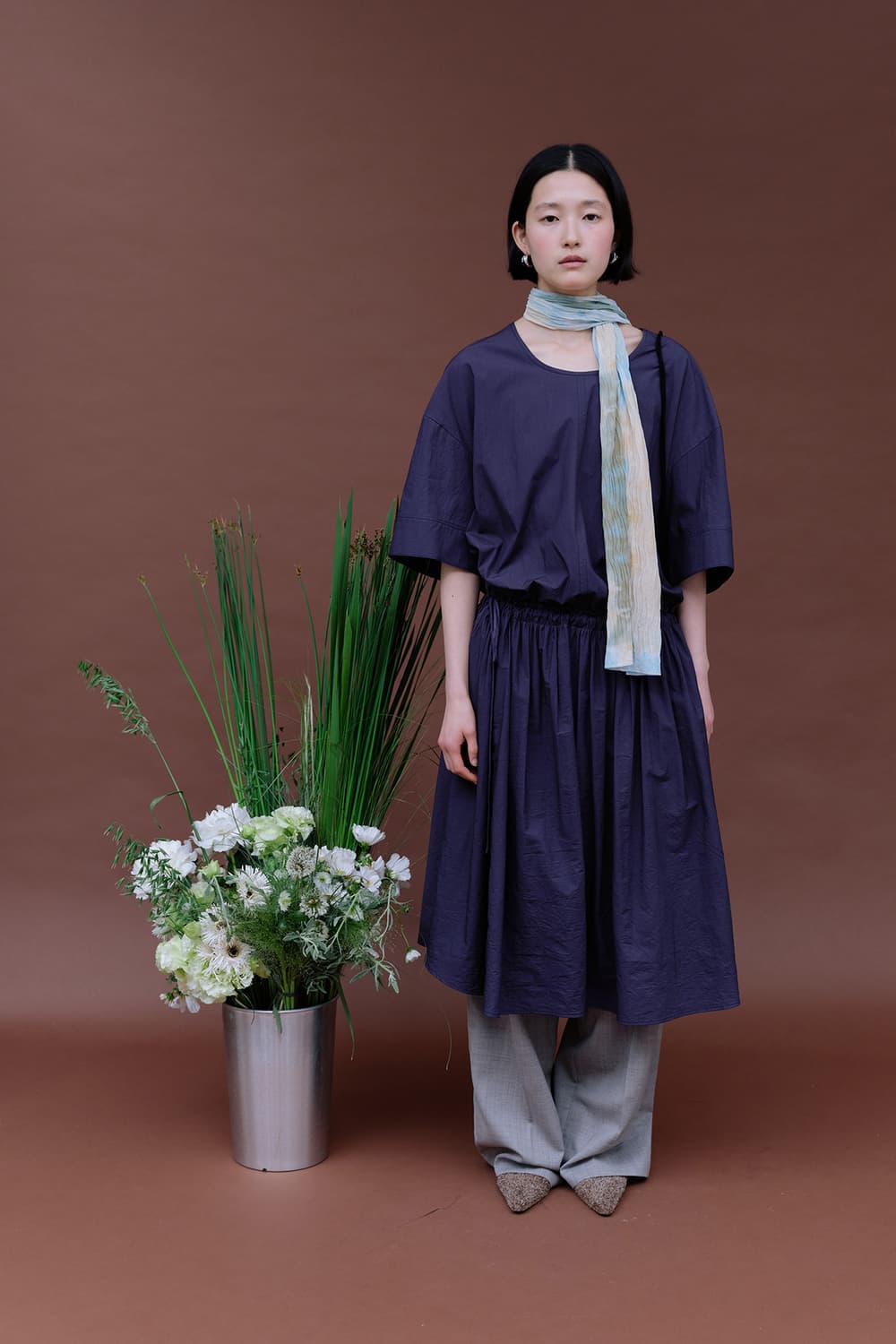 에토스 MEG STRING DRESS / PURPLE NAVY 판매합니다 상품이미지1