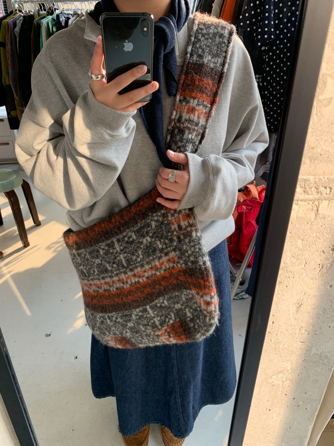 Perverze 퍼버즈 니트 크로스백 상품이미지1