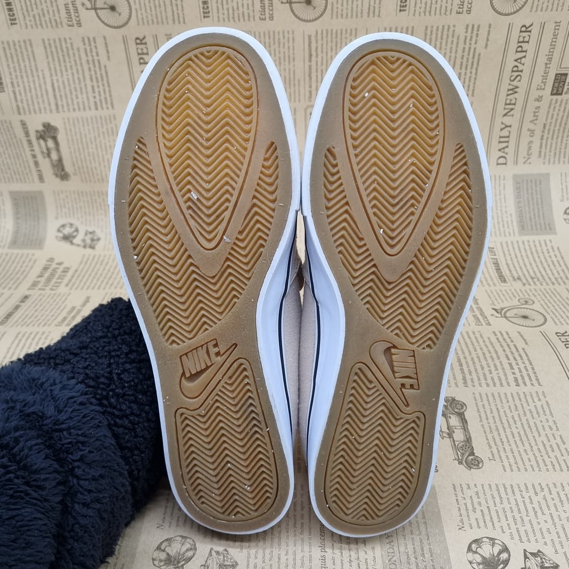 나이키 코트로얄 AC 남성슬립온265 상품이미지3