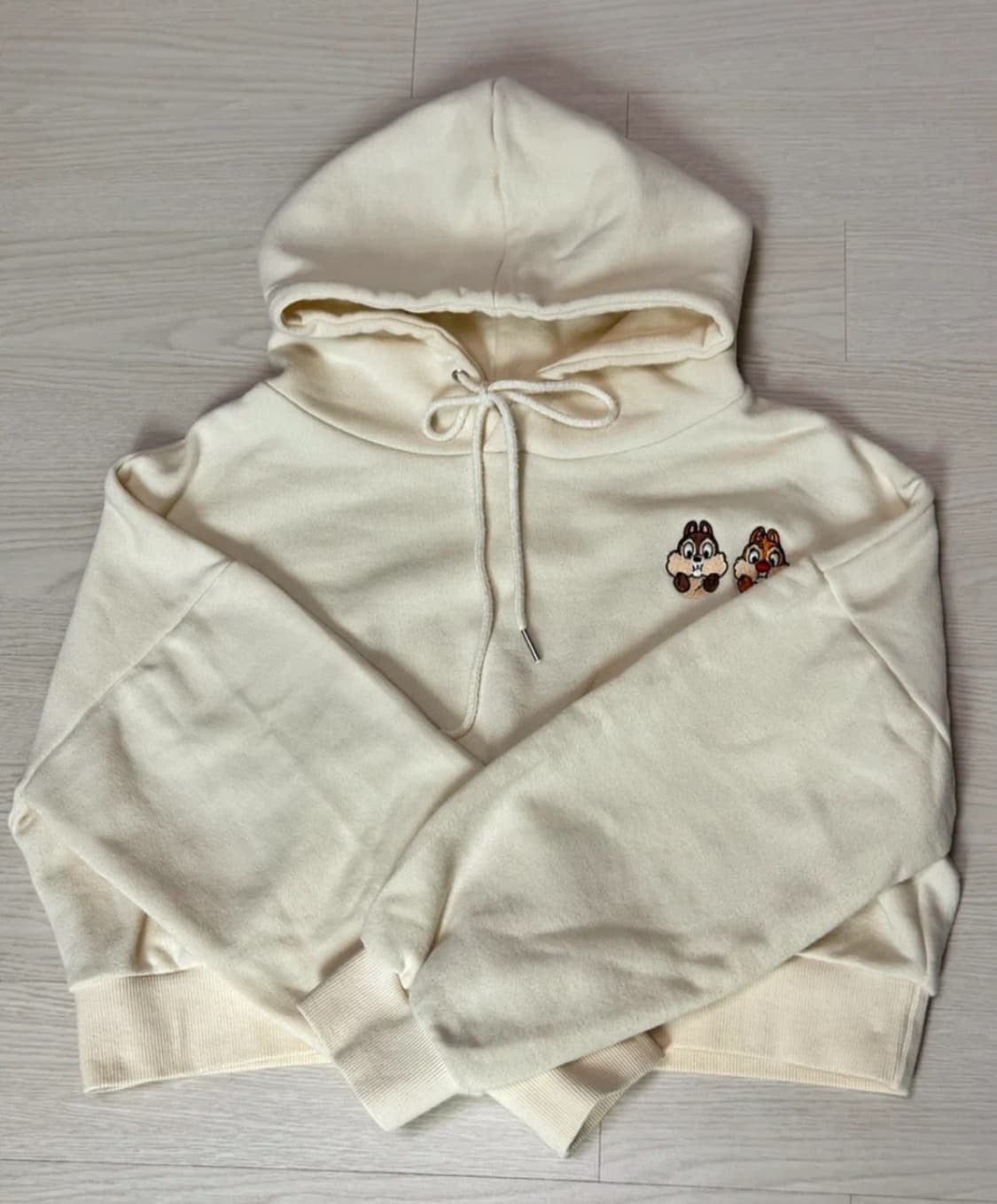 디즈니 아이보리 크롭 후드티 상품이미지1