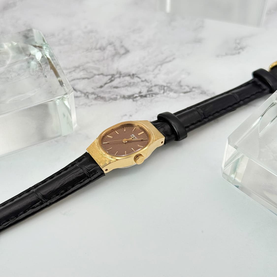 80s90s 빈티지 세이코 골드 텍스처 오벌 워치 상품이미지3