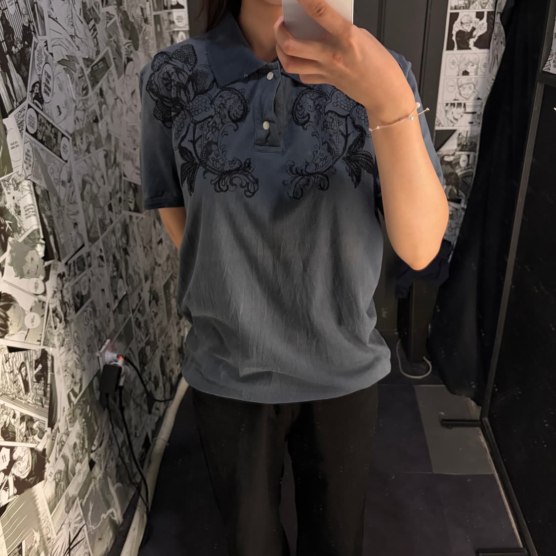 플라워 자수 카라 반팔티 상품이미지2