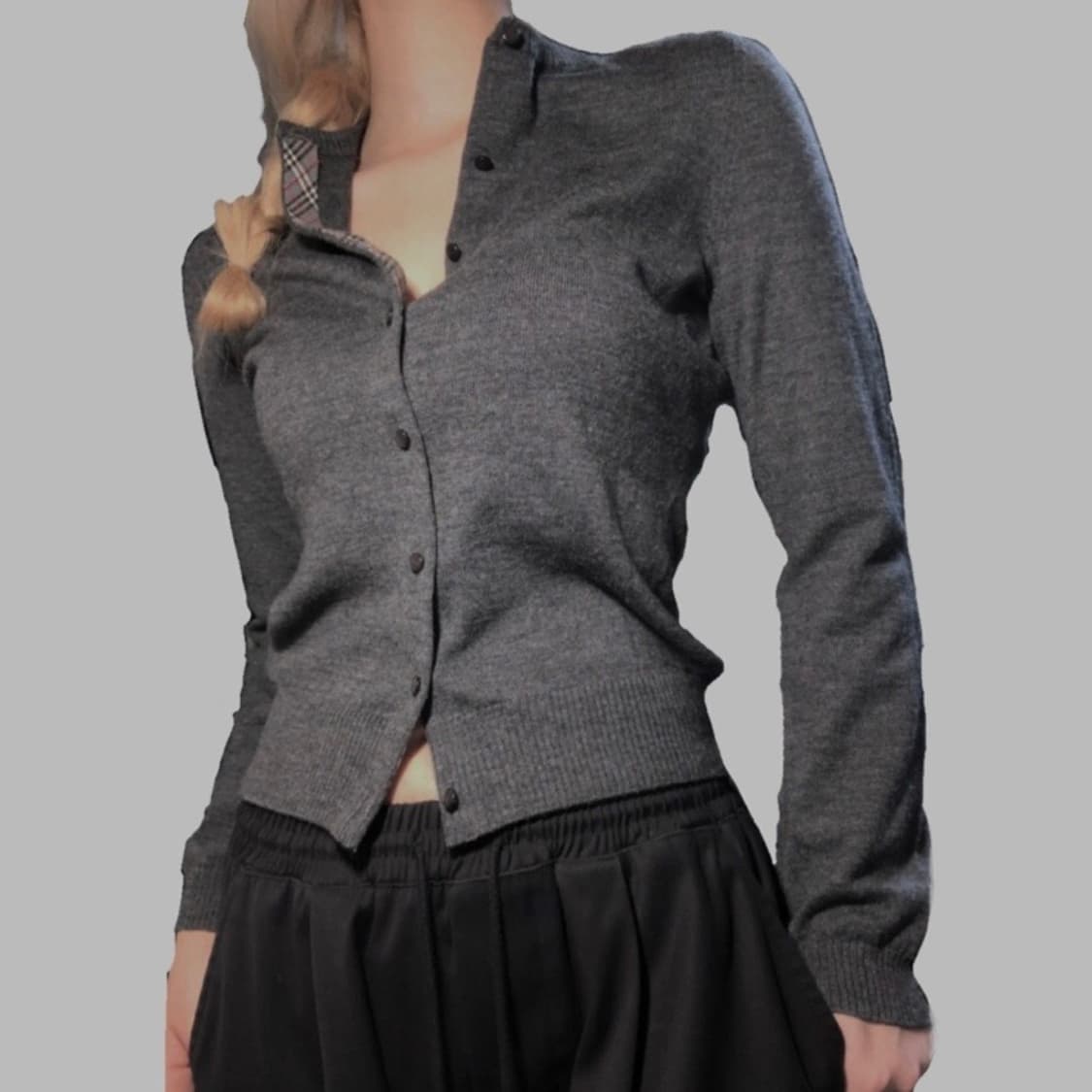 정품/ 버버리 기마로고 가디건 38 블루라벨 상품이미지2