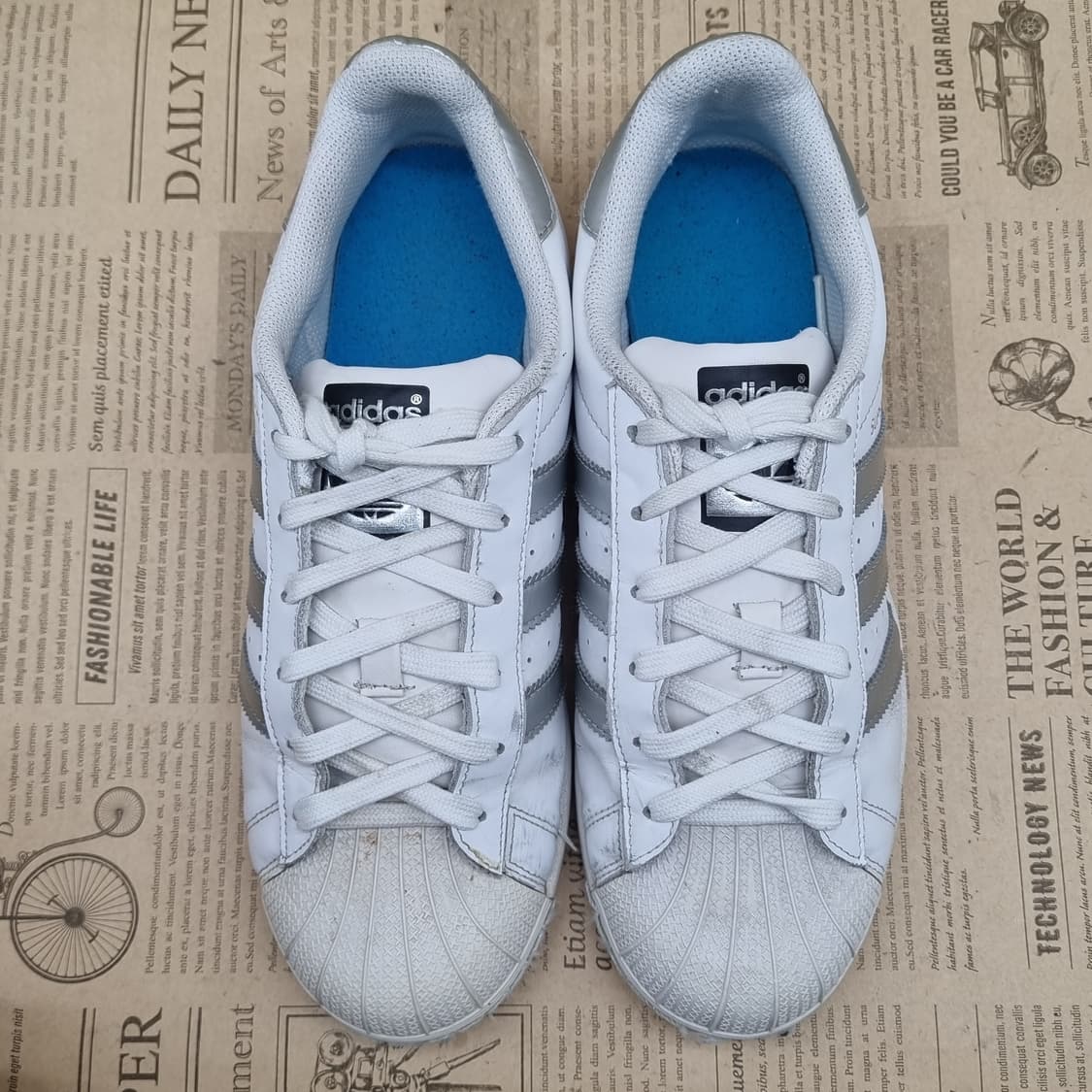 아디다스 슈퍼스타 흰색/실버 스니커즈245 상품이미지2