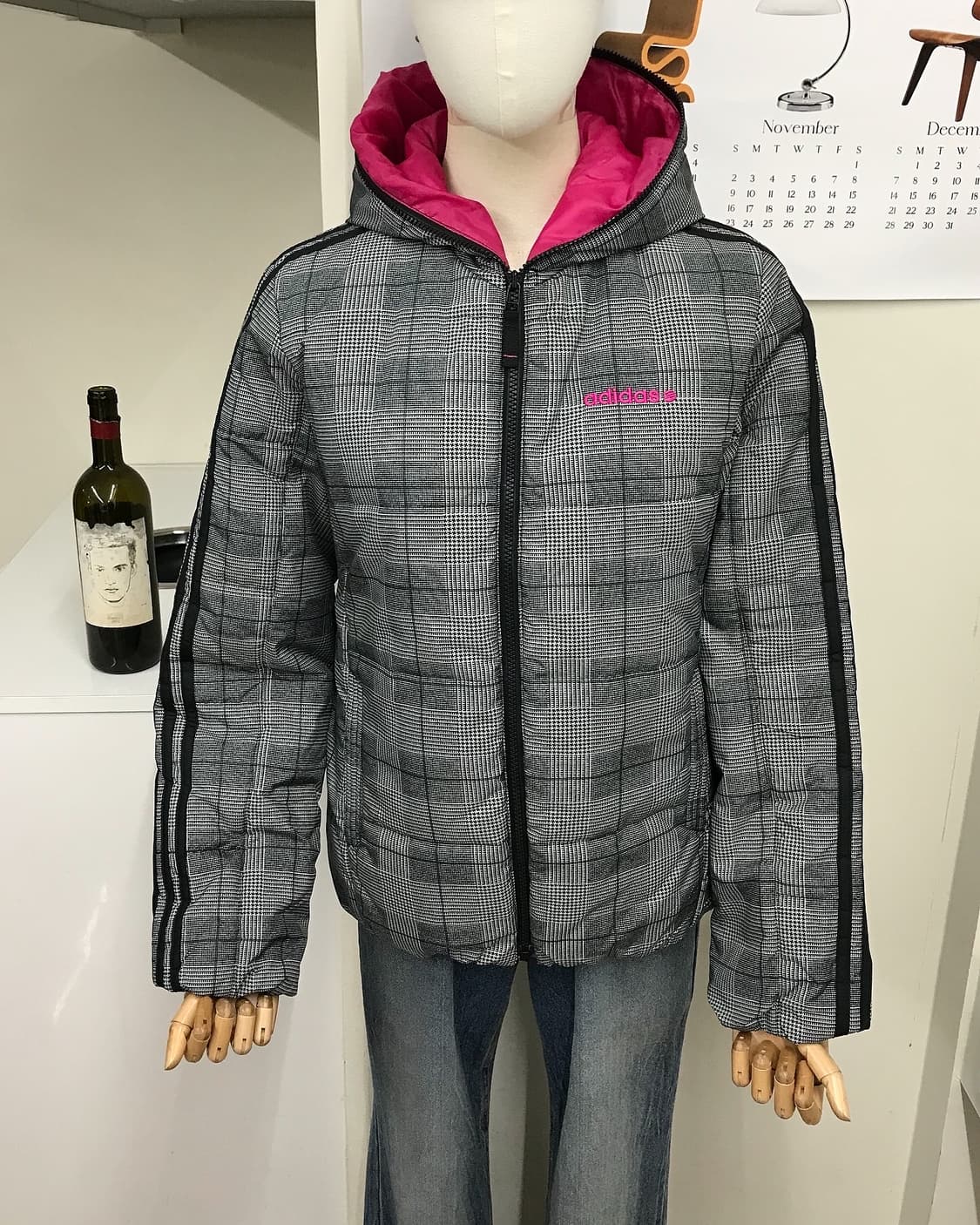 아디다스 3선 체크 패딩 상품이미지6