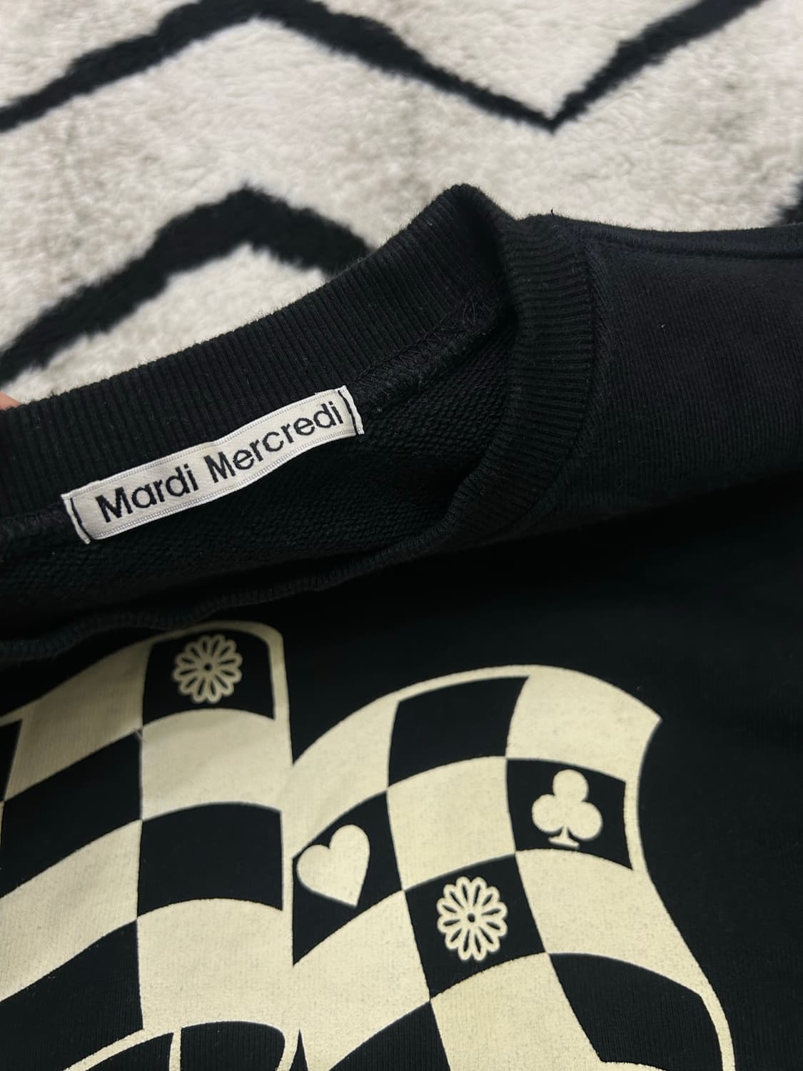 [Free]마르디메크르디 체커보드 맨투맨/블랙 상품이미지5