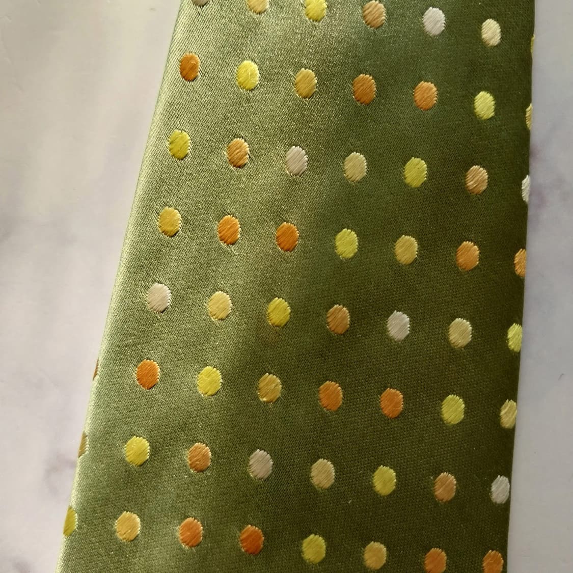 짐톰슨 실크 라임 도트 패턴 넥타이 9.6cm A등급 K1439
 상품이미지9