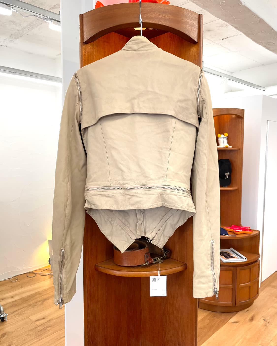 지퍼 디테일 레더 자켓 상품이미지6