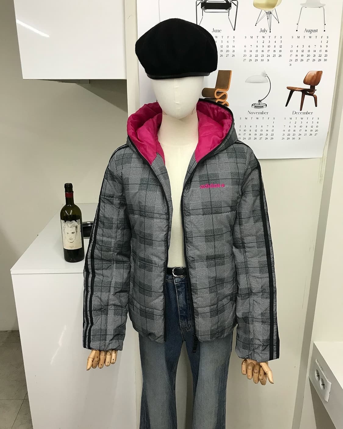 아디다스 3선 체크 패딩 상품이미지4